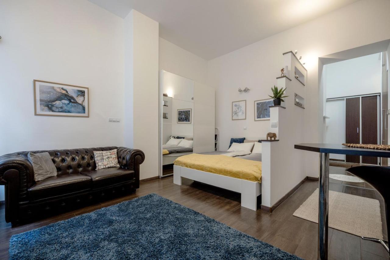 בודפשט Stylish Downtown Studio מראה חיצוני תמונה